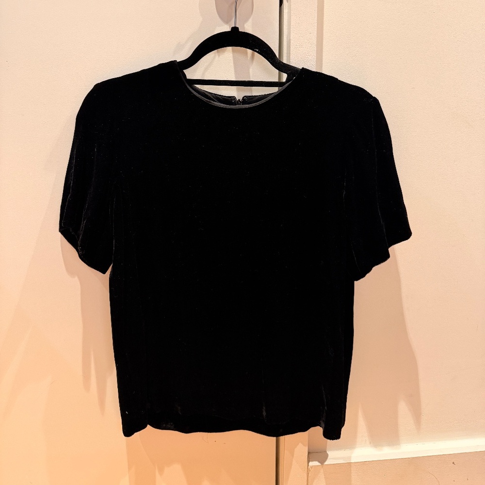 Black velvet and silk short sleeve top